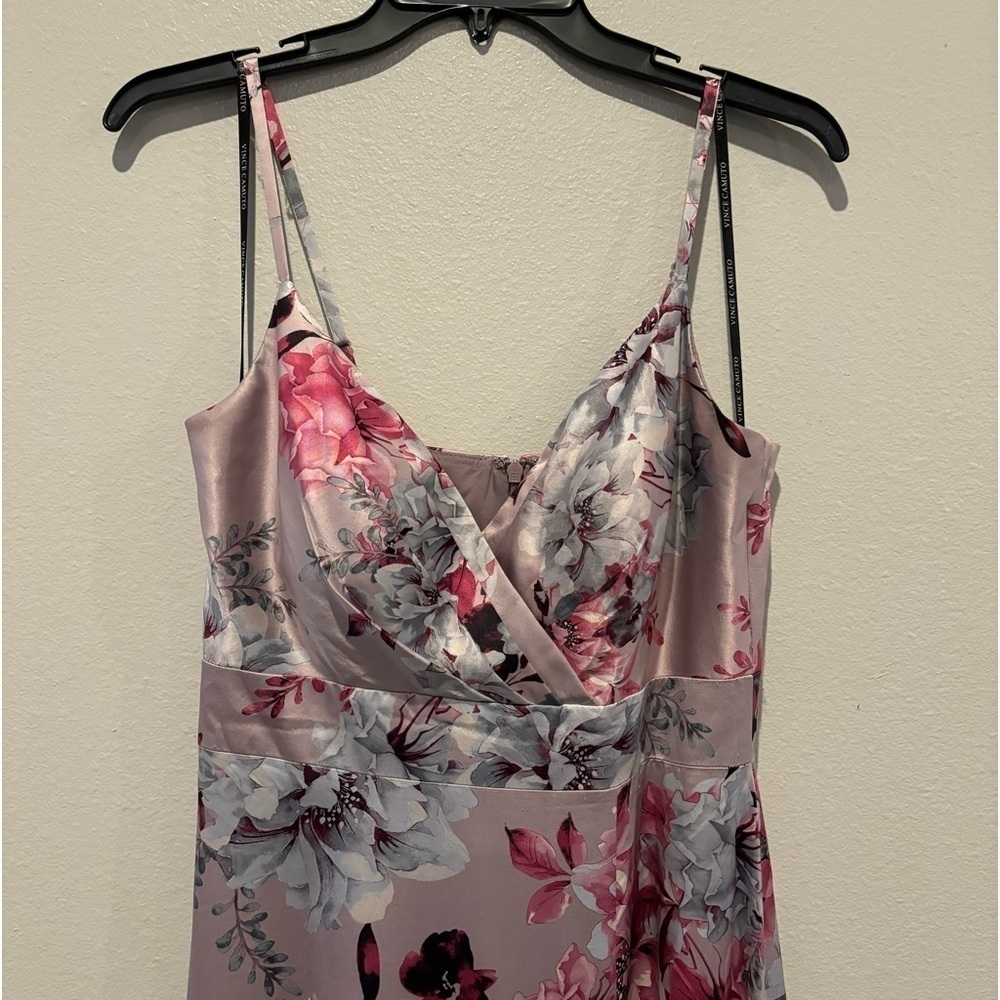 Vince Camuto Floral Print Satin Gown Fuschia Size 4 NWT - Picture 4 of 9